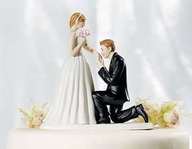17 of the Best Wedding Cake Toppers | Wedding Ideas magazine